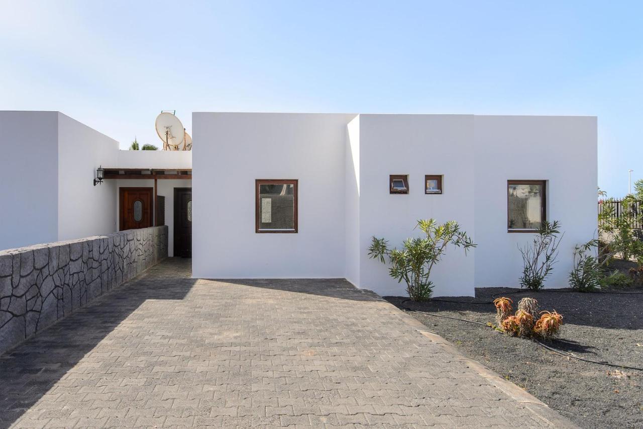 Villa Mariola Playa Blanca  Exterior photo